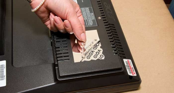 Tamper Properties of Holograms: Ensuring Product Integrity